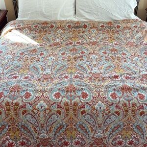 Pottery Barn King Duvet Cover and two standard size shams